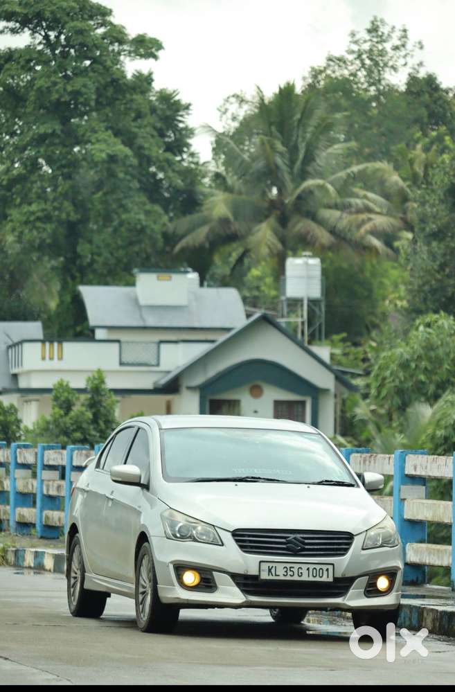 ​maruti Suzuki Ciaz Zxi+ Rs (2015) - Top End, Full Service History