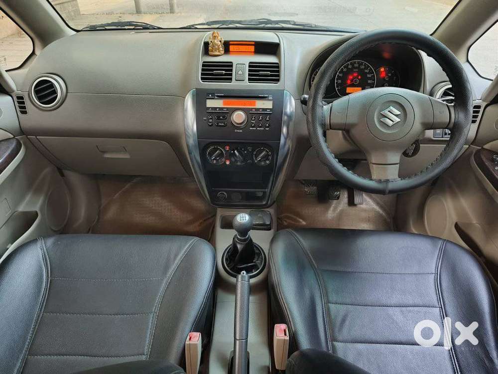 Maruti Suzuki Sx4 Vxi Bsiv, 2010, Petrol