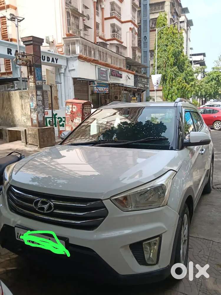 Good Condition White Colour Creta Self Driven
