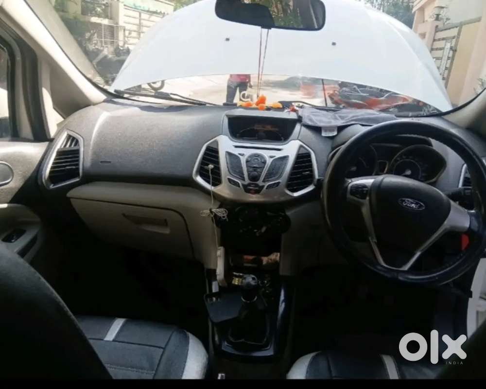 Well Maintained Car Ford Ecosport Titanium
