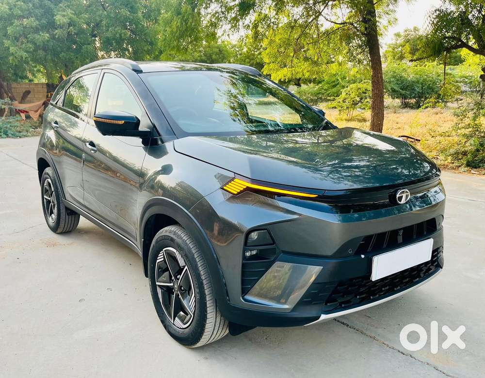 Tata Nexon Fearless Plus S 1.5 Revotorq Diesel 6 Amt Dt, 2023, Diese..