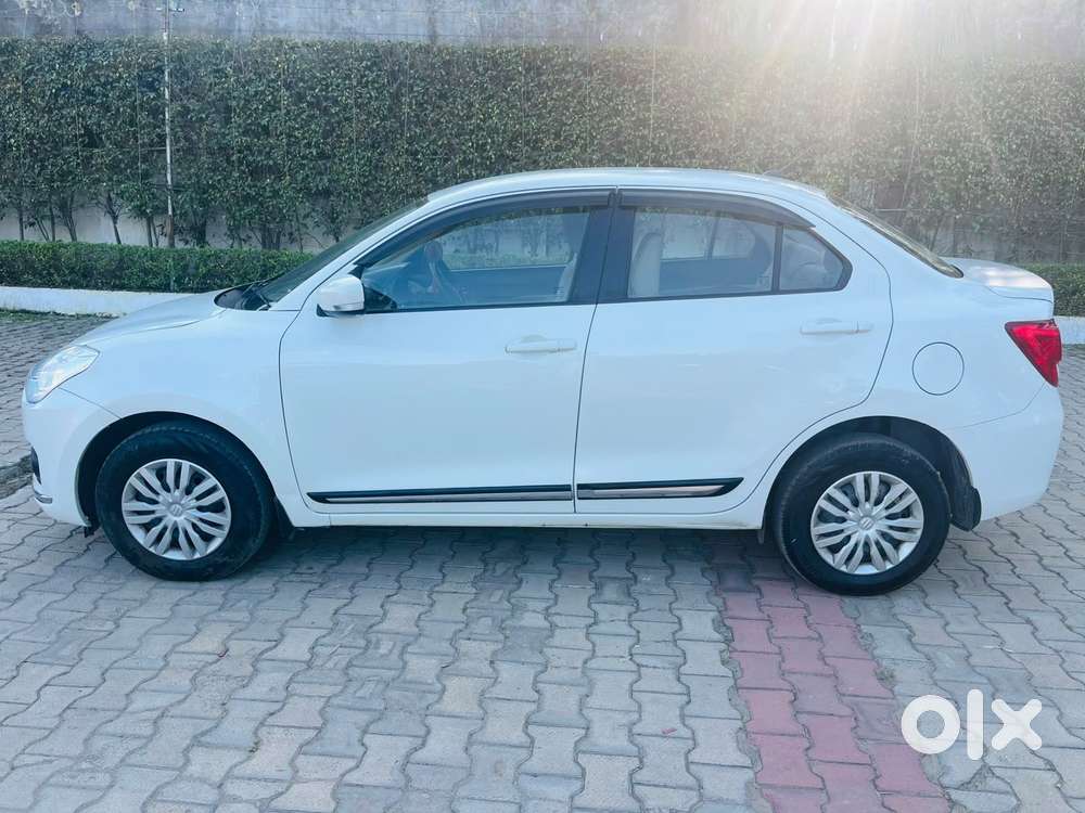 Maruti Suzuki Dzire 1.2 Vxi, 2019, Petrol