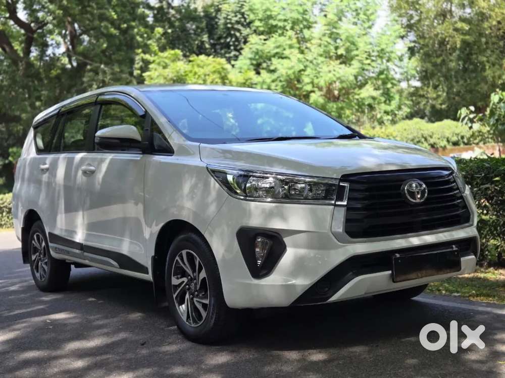 Toyota Innova Crysta [2020-ongoing] 2.7 Gx At 7 Str, 2022, Petrol