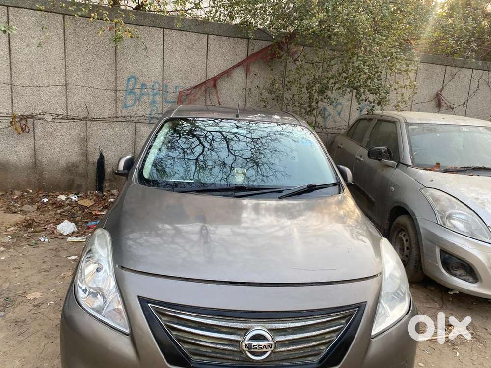 Nissan Sunny 2013 Petrol