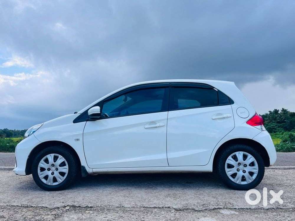Honda Brio S Mt, 2017, Petrol
