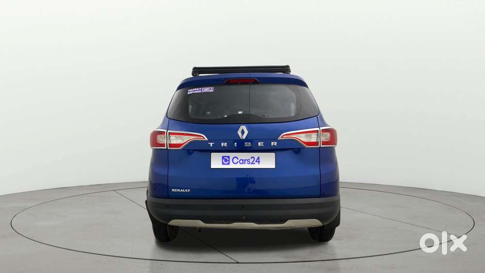 Renault Triber Rxt, 2023, Petrol