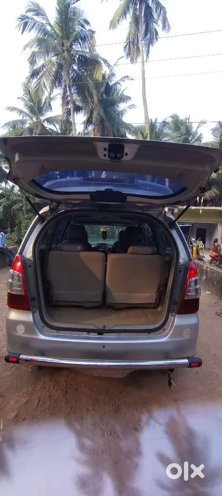 Toyota Innova 2012 Diesel 400000 Km Driven