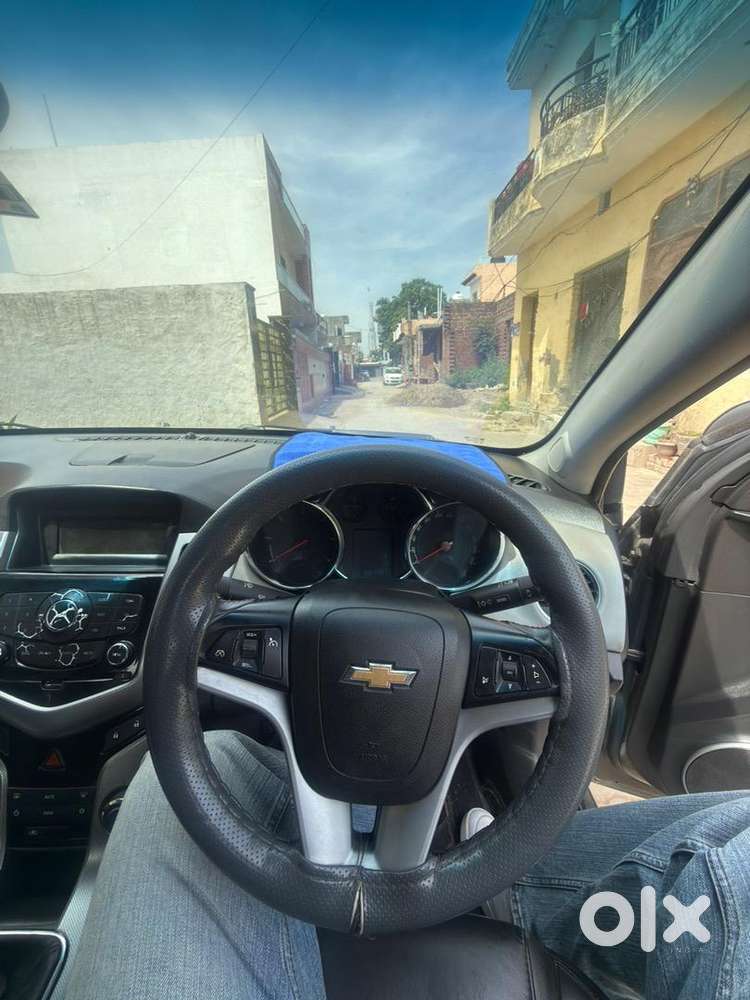 Chevrolet Cruze 2013 Diesel Well Maintained With Aftermarket Alloys