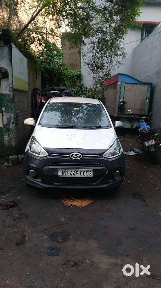 Hyundai Xcent 2015