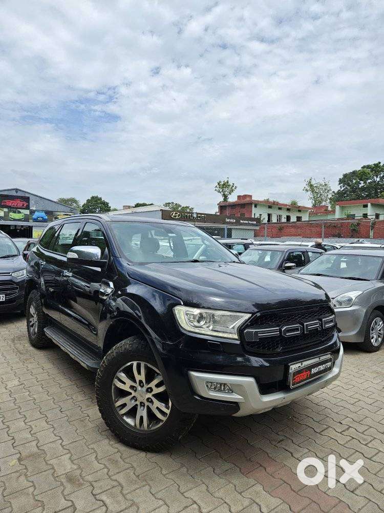 Ford Endeavour 3.2 Titanium At 4x4, 2016, Diesel