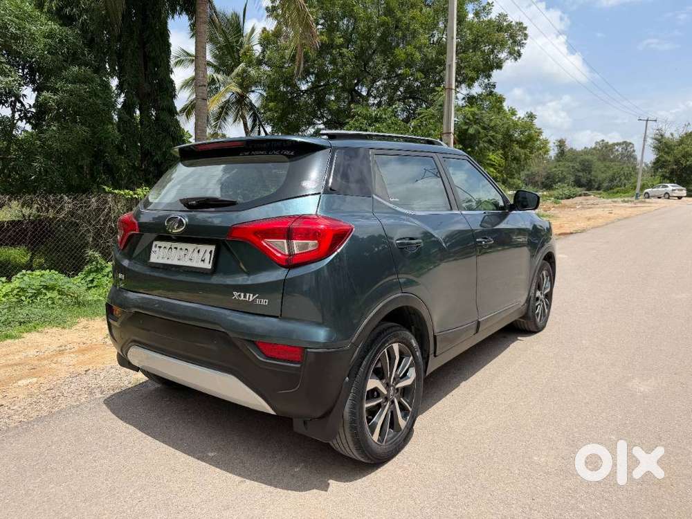 Mahindra Xuv300 W8 Diesel  Single Owner  52k Km  Sunroof  Excellen