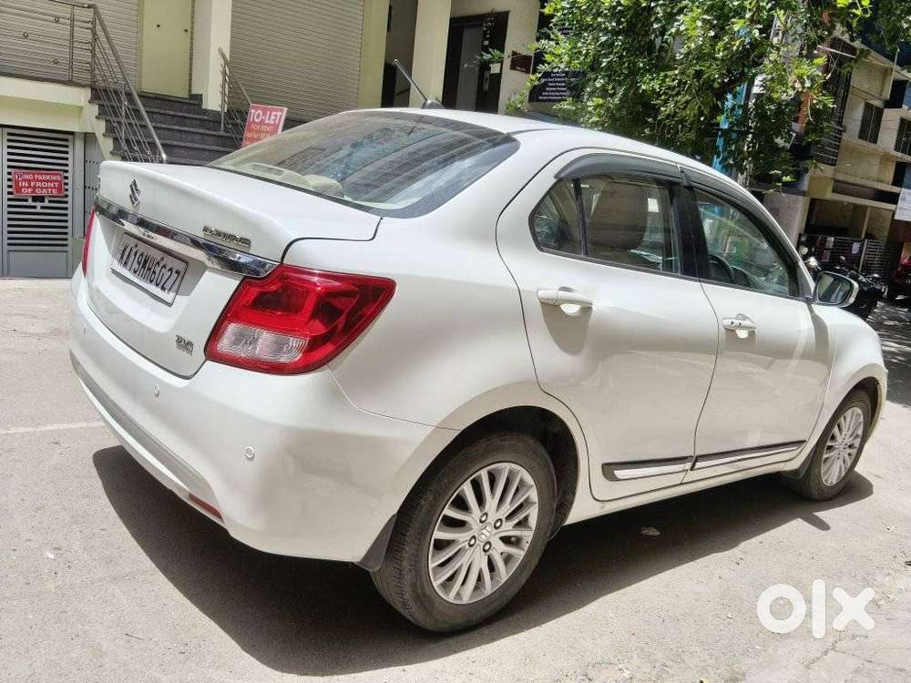 Maruti Suzuki Dzire 1.2 Zxi, 2017, Petrol
