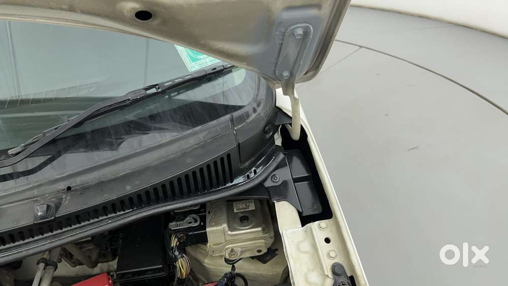 Maruti Suzuki Wagon R 1.0 Vxi Amt, 2017, Petrol