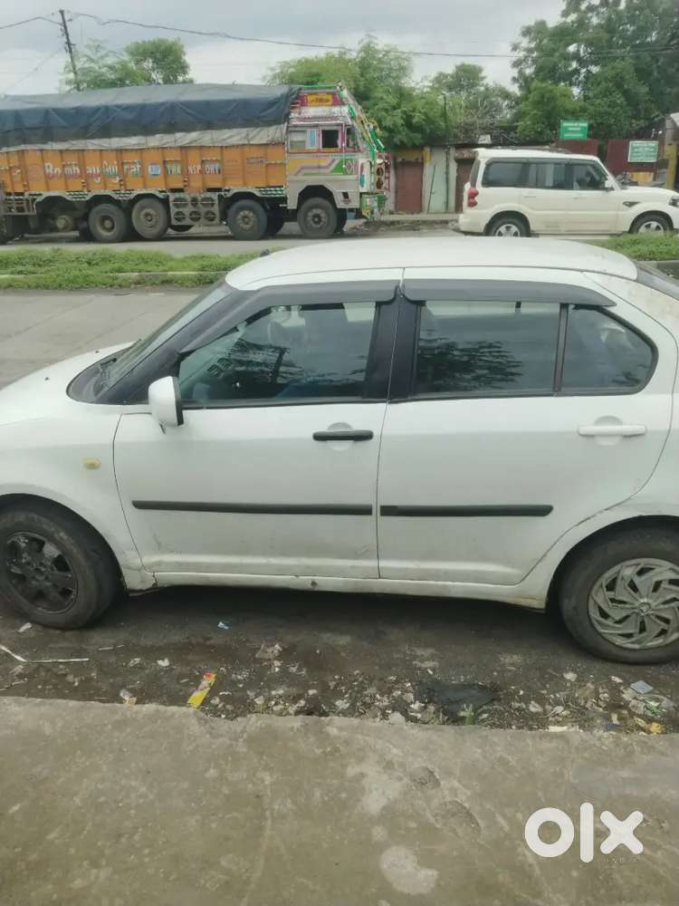 Maruti Suzuki Dzire 2011 Petrol Manual