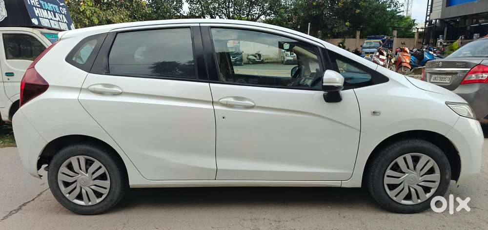 Honda Jazz S Mt I-vtec, 2017, Petrol