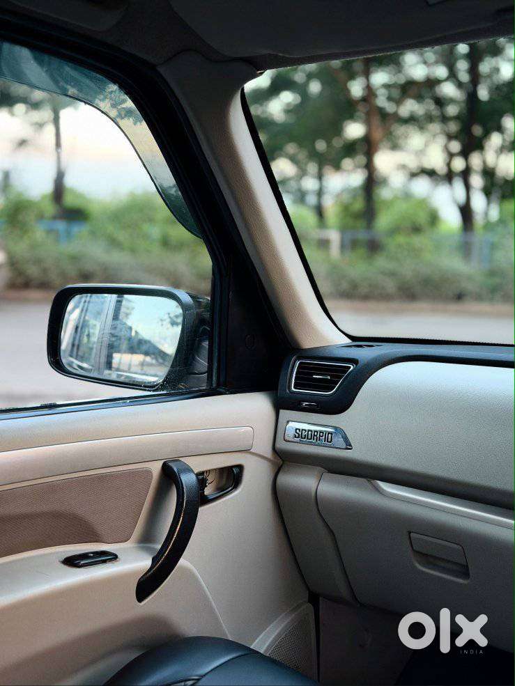 Mahindra Scorpio S10, 2015, Diesel
