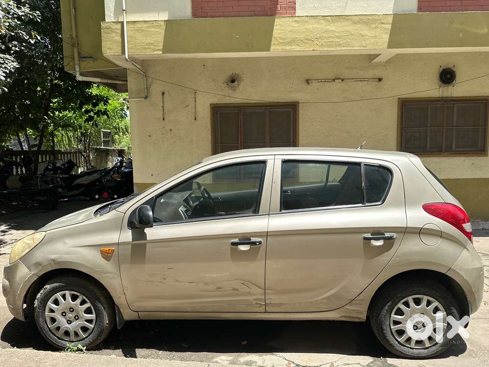 Hyundai I20 Petrol Manual 2011