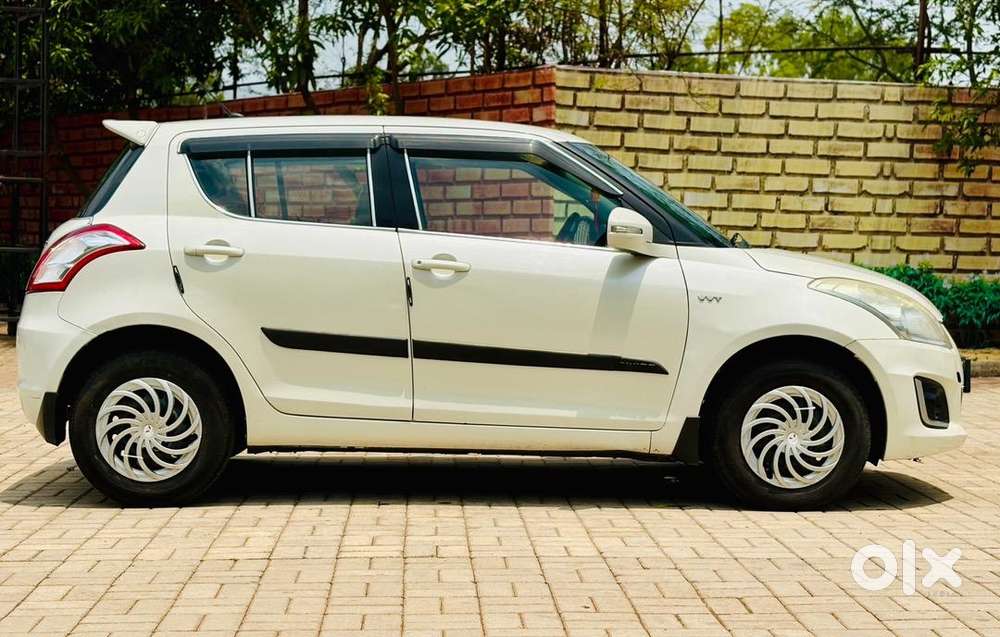 Maruti Suzuki Swift 2017 Petrol 78078 Km Driven