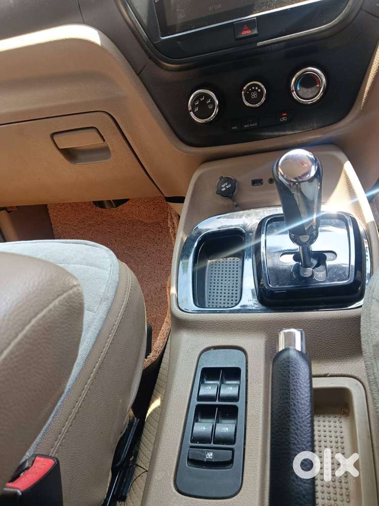 Mahindra T8 Autoshift
