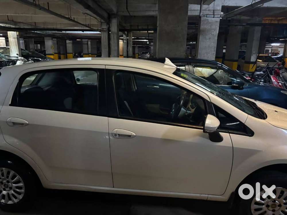 2015 Fiat Punto Dynamic 1.3 Diesel | 23+ Kmpl | Regularly Maintained