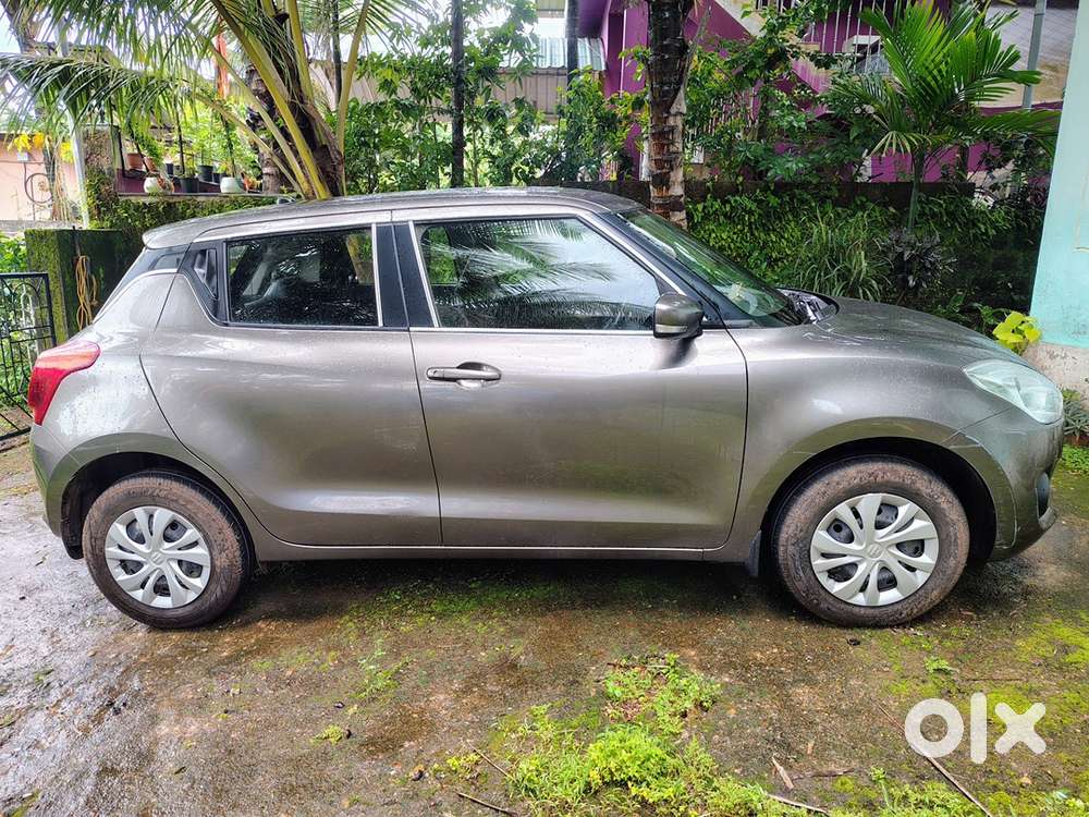 2022 Maruti Swift Petrol Manual
