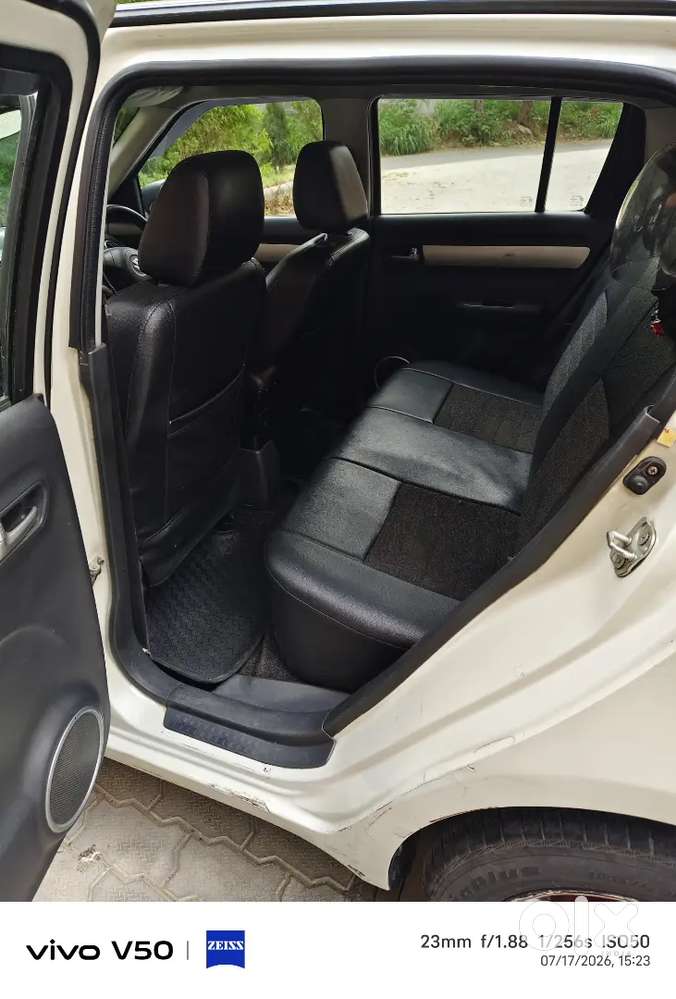Maruti Suzuki Swift 2010 Diesel Manual