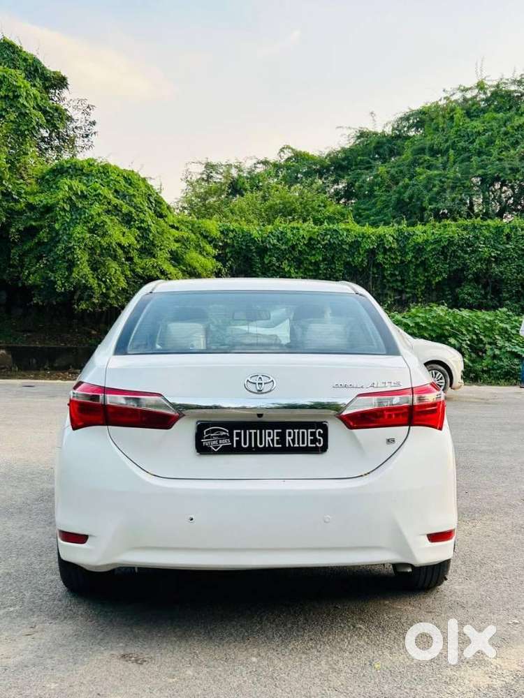 Toyota Corolla Altis