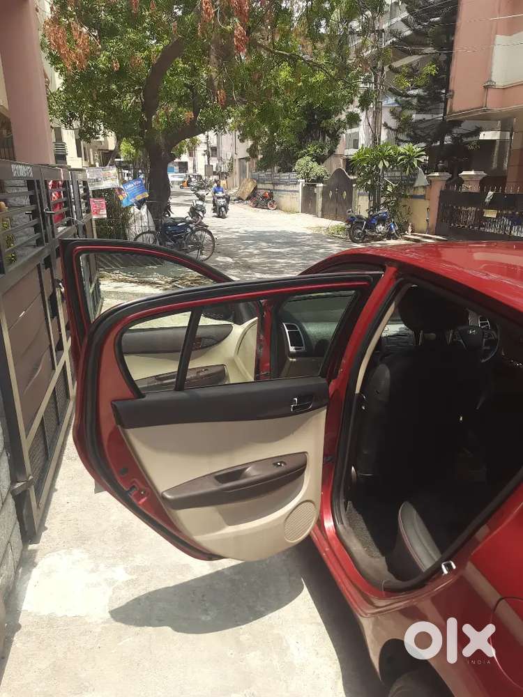 Fully Company Service Record Hyundai I20 For Sale