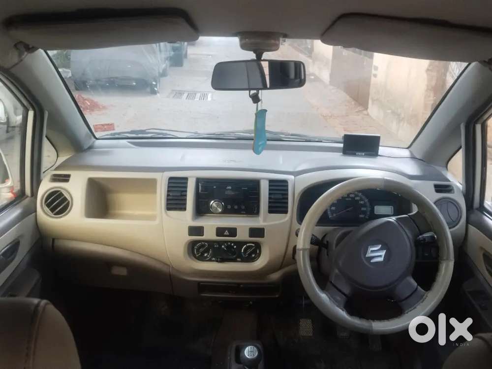 Maruti Suzuki Zen Estilo 2011
