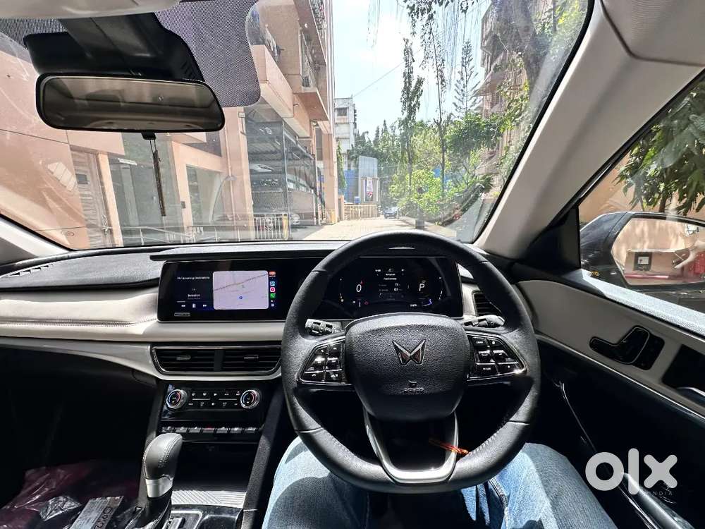 Mahindra Xuv700 2025 Diesel 11000 Km Driven