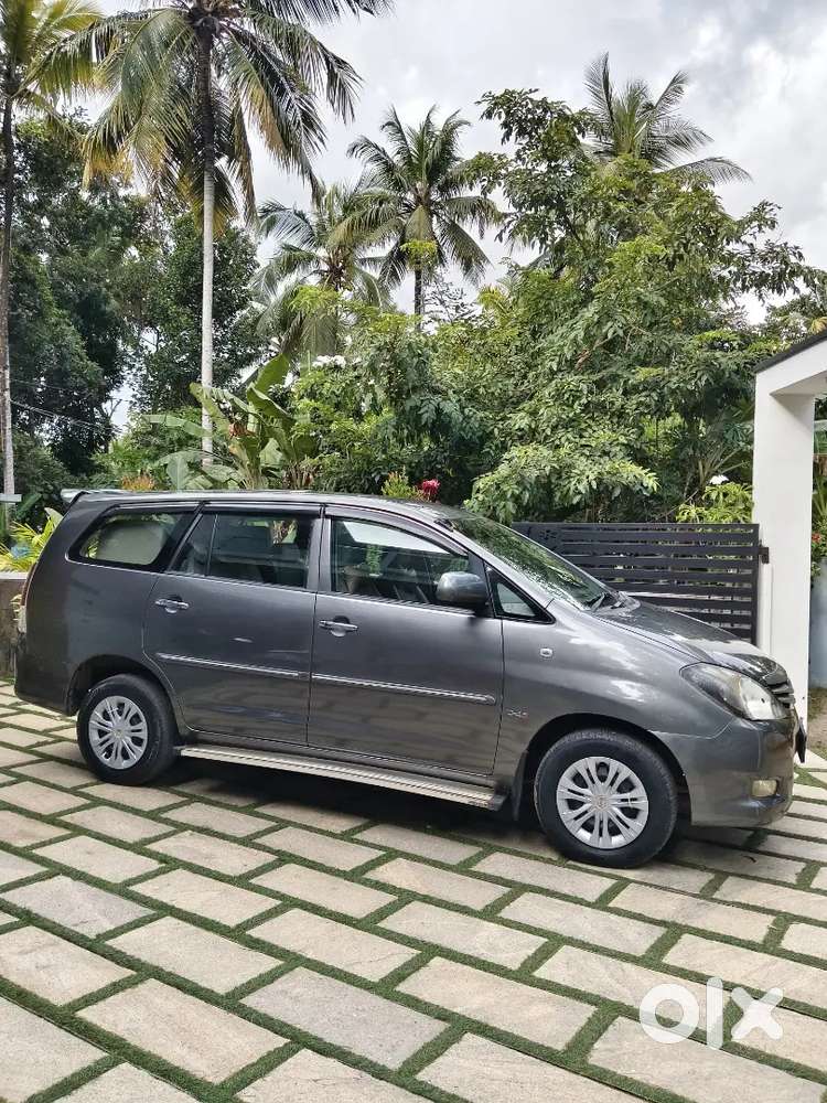 Toyota Innova 2.5 Diesel 2011