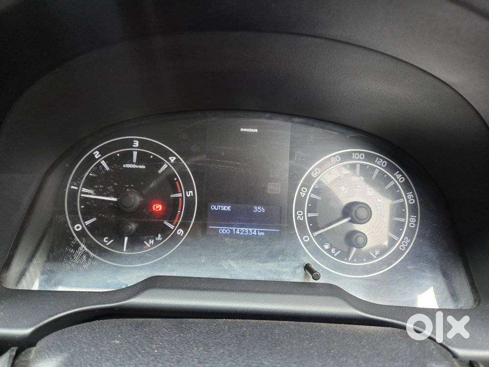 Toyota Innova Crysta 2.4 G Mt 7 Str, 2018, Diesel