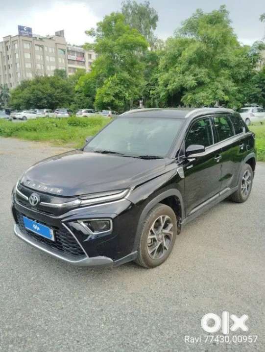 Toyota Urban Cruiser Hyryder 1.5 V Hybrid, 2024, Petrol