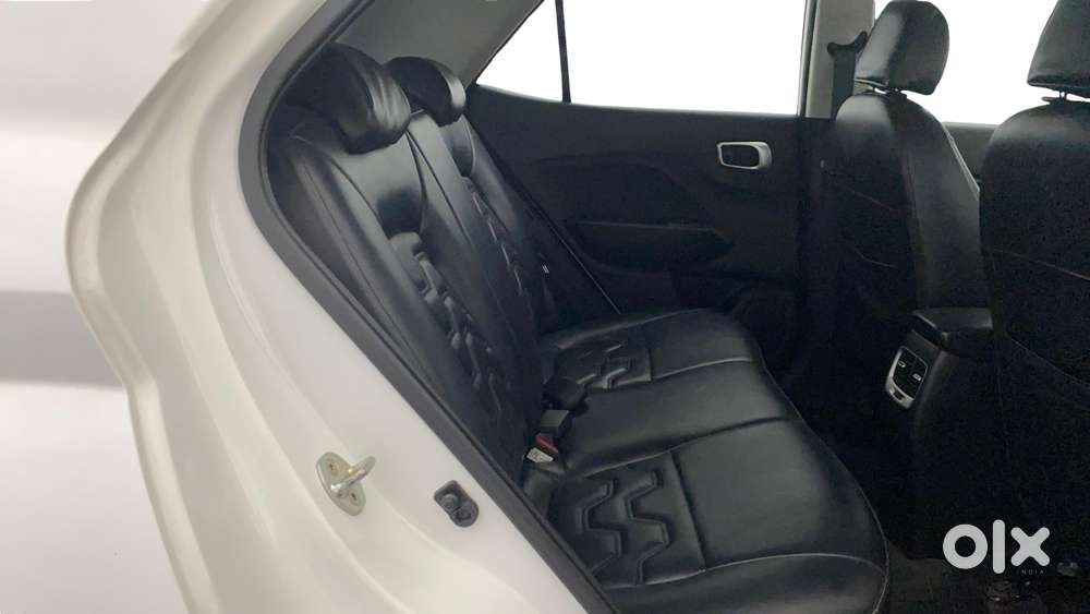 Hyundai Venue 1.0 Sx Turbo Imt, 2021, Petrol