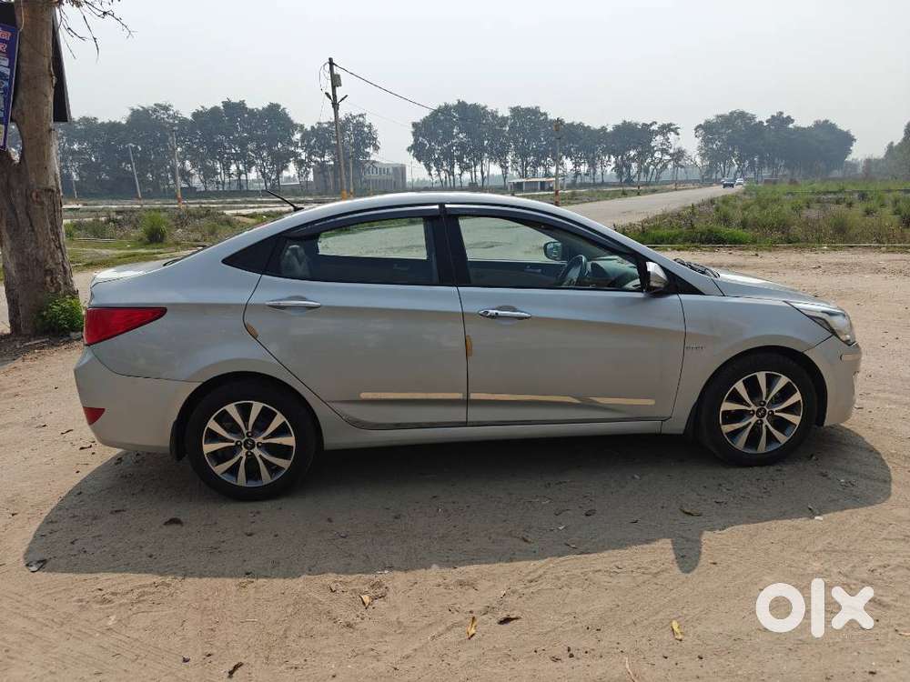 2015 Hyundai Verna 1.6 Petrol