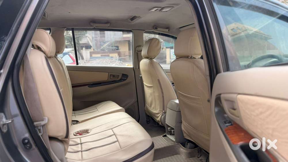 Toyota Innova 2.5 Gx 8 Str Bs-iii, 2013, Diesel