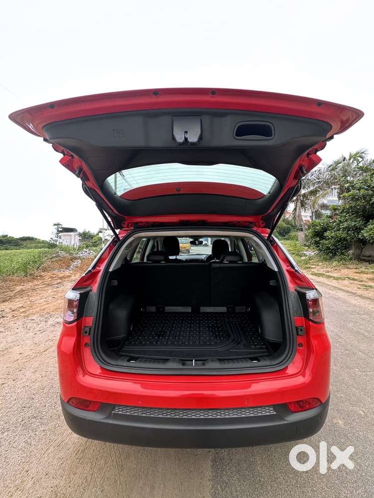 Jeep Compass 2.0 Longitude Option, 2018, Diesel