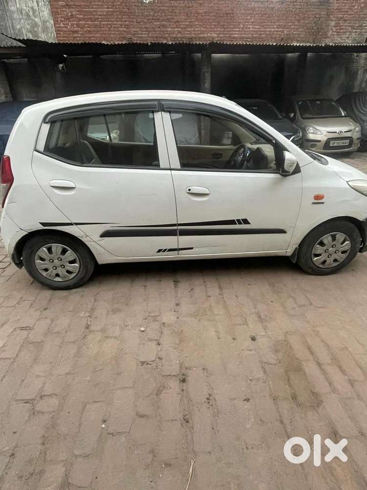 Hyundai Petrol Manual 2010