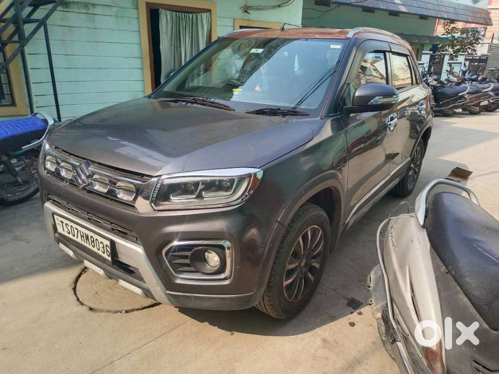 Maruti Suzuki Vitara Brezza 1.5 Zxi Plus Dual Tone, 2020, Petrol