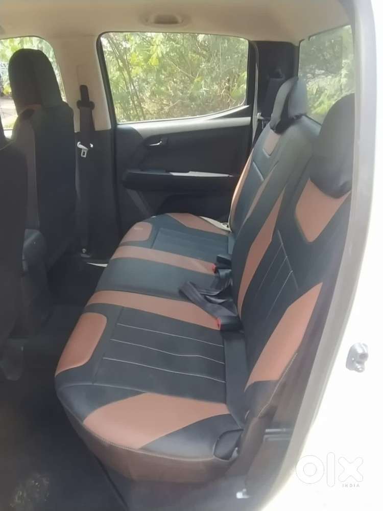 Isuzu D-max 2023 Diesel 18000 Km Driven