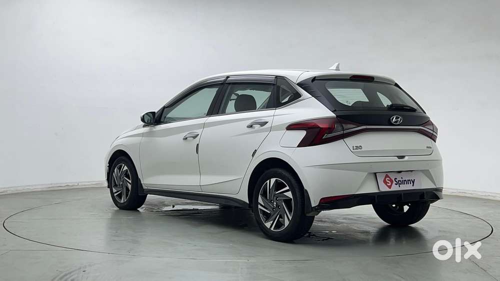 Hyundai I20 Asta (o) 1.2 Ivt, 2023, Petrol