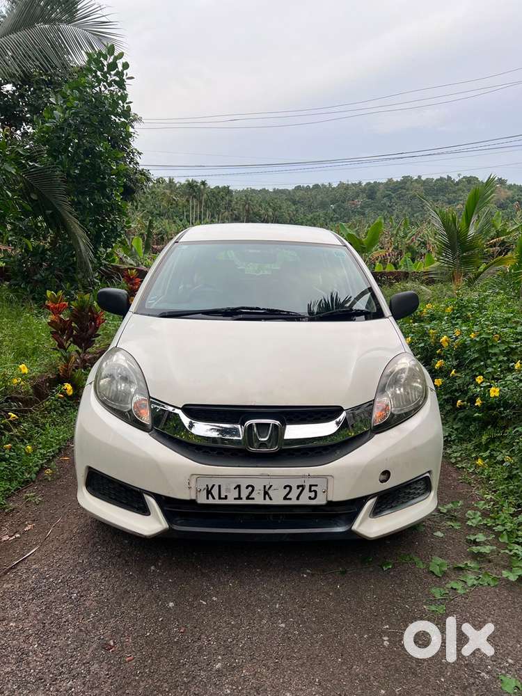 Honda Mobilio 2015 Petrol 7 Seater Wayanad