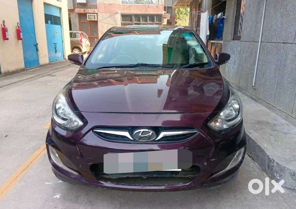 Hyundai Verna Fluidic 1.6 Vtvt Sx, 2011, Cng & Hybrids