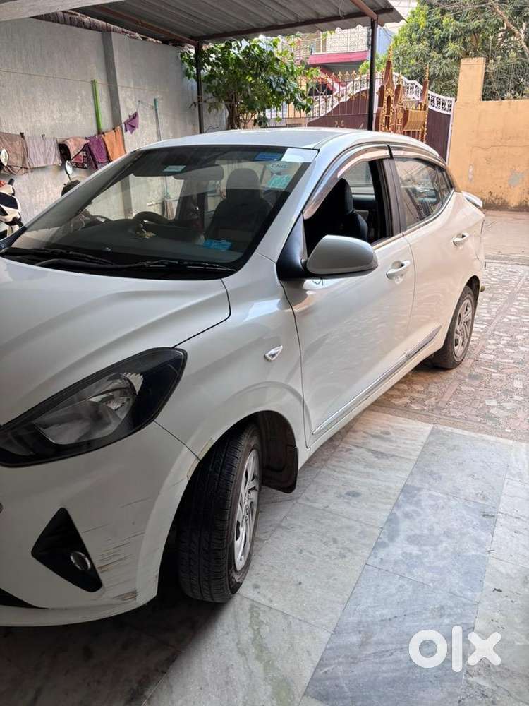 Hyundai Aura 2022 Cng & Hybrids Well Maintained
