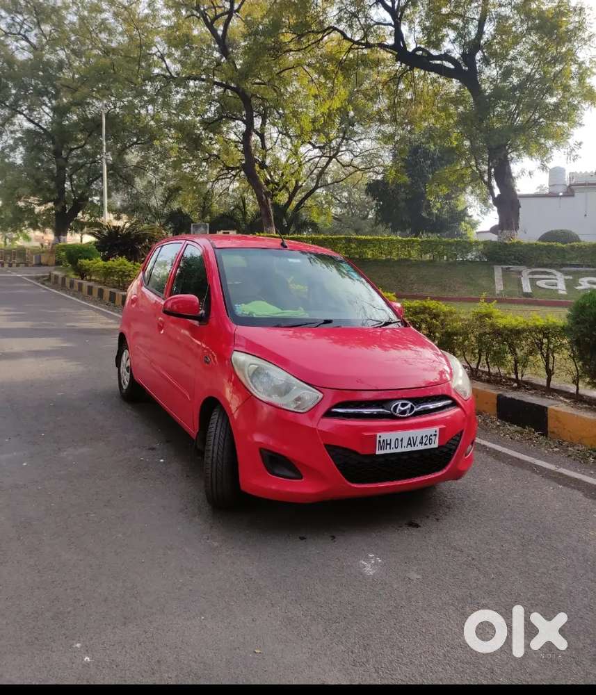 Hyundai I10 
2010/2011 
Petrol 43500 Km Driven