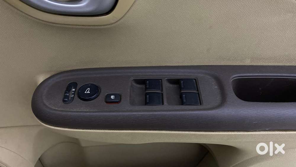 Honda Brio 2011-2013 V Mt, 2013, Petrol