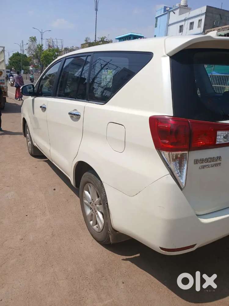 Toyota Innova Crysta Vx 2017