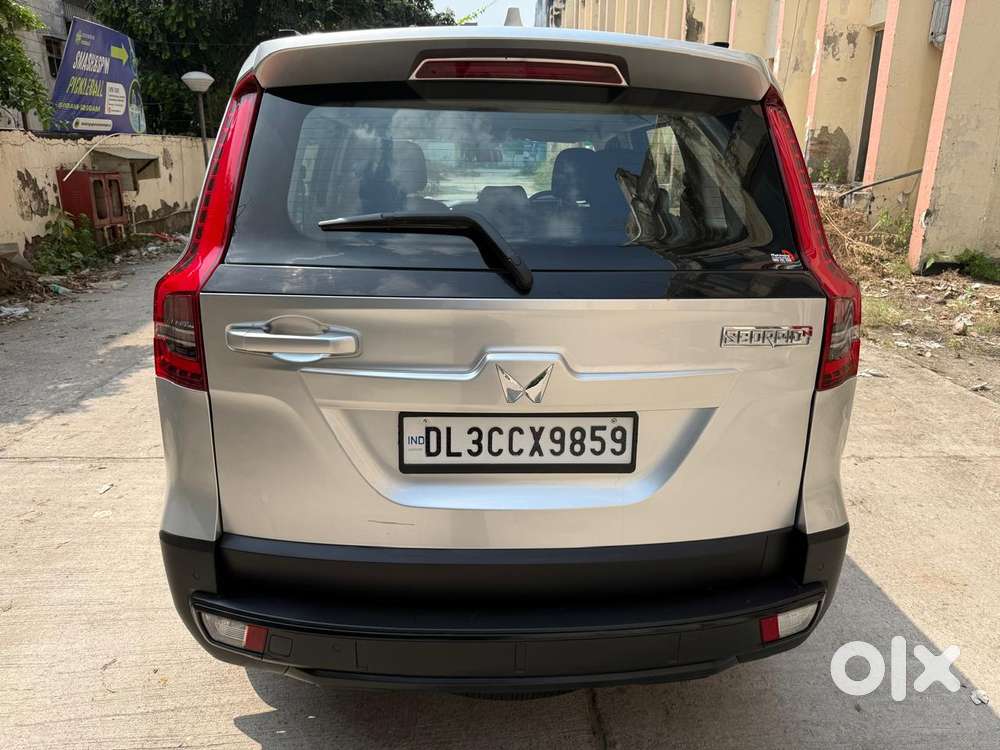 Mahindra Scorpio N Z4 Petrol Mt 7 Str, 2023, Petrol