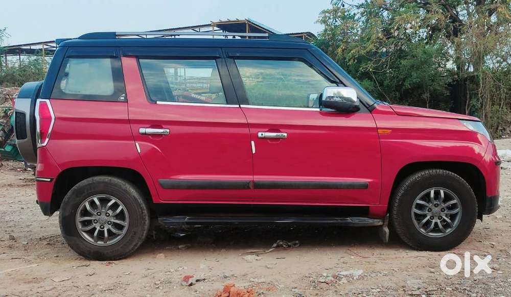 Mahindra Tuv 300 T10, 2018, Diesel