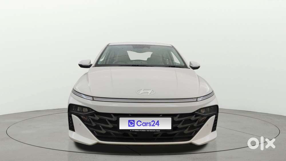 Hyundai Verna 1.5 Sx (o) Ivt, 2025, Petrol